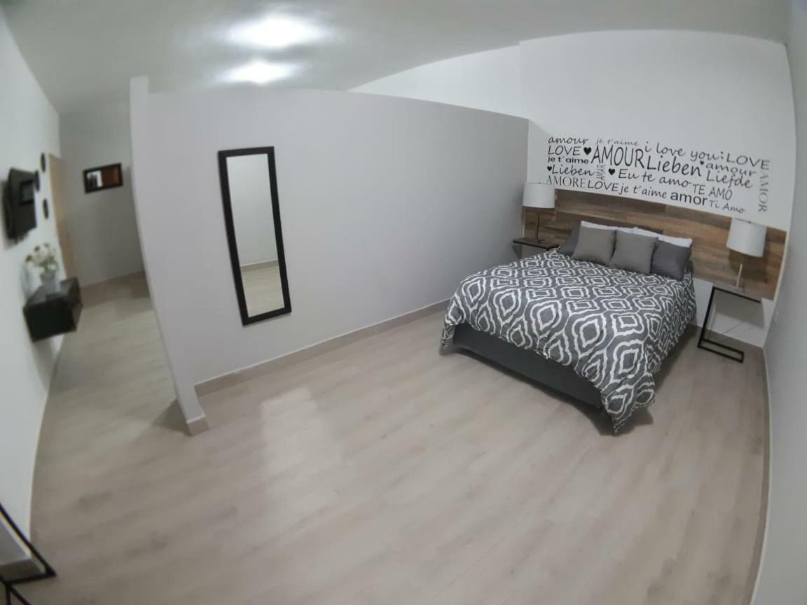 Nuevos Departamentos Centro Historico A 200 Mts Del Malecon Appartement La Paz Buitenkant foto