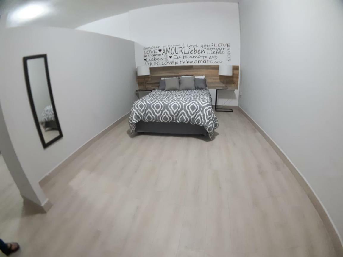 Nuevos Departamentos Centro Historico A 200 Mts Del Malecon Appartement La Paz Buitenkant foto